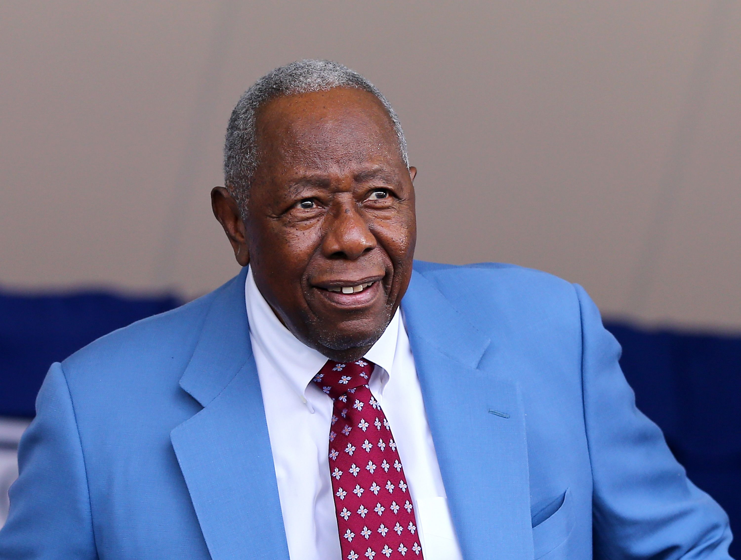 Hank Aaron's name replacing Confederate general's on Atlanta school