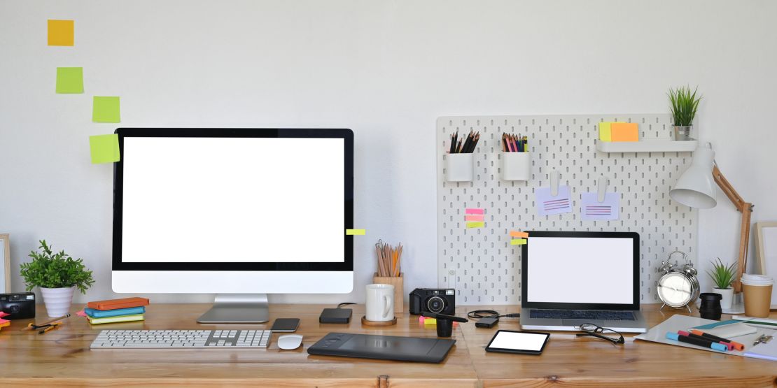 Organize Your Desk with a Command™ Caddy 