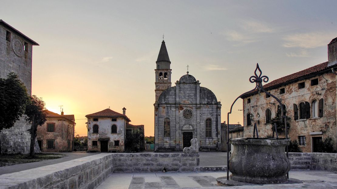 The main square of Svetnincenat, Croatia, is a dead ringer for a Venetian campo.