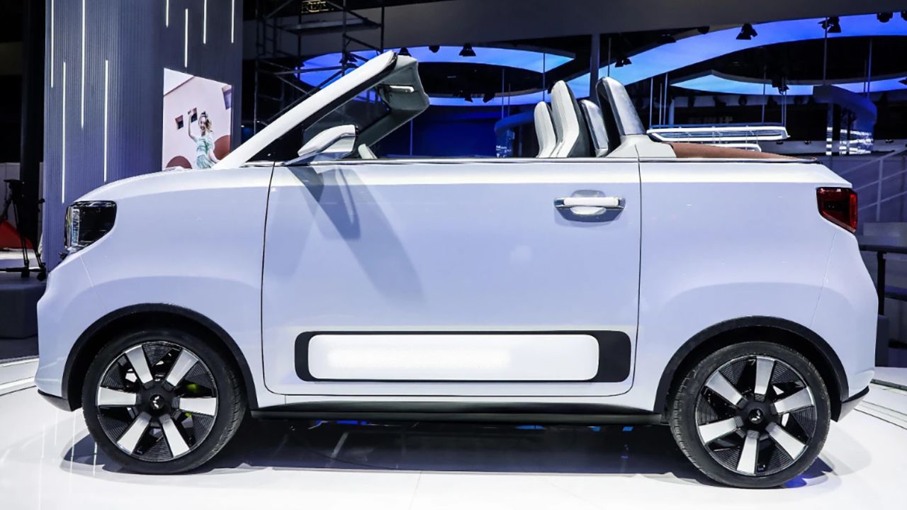 The Wuling Hong Guang Mini EV Cabrio is even smaller than a Fiat 500.