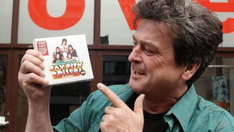 In recent years, McKeown had toured again with the reformed group.