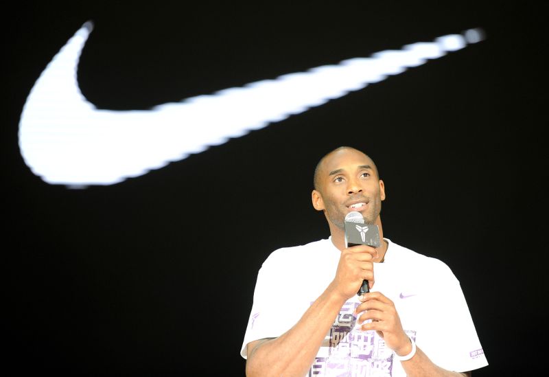 Kobe bryant hotsell nike lifetime deal