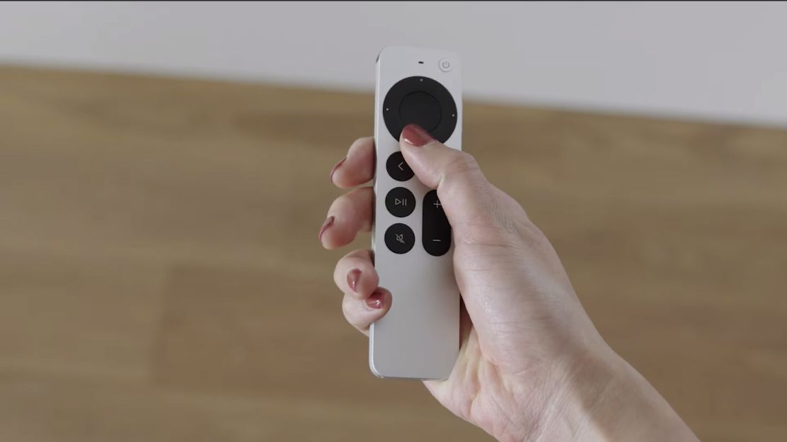 The redesigned Apple remote