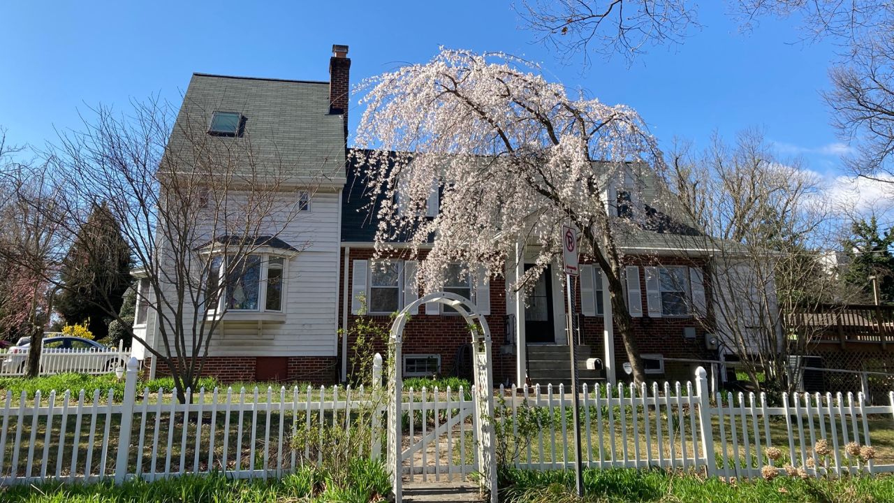 This Silver Spring, Maryland home had a Zestimate of $843,000, but was listed for just $550,000. Susan Janney, an agent with Long and Foster, estimated that the home needed at least $200,000 in renovations.