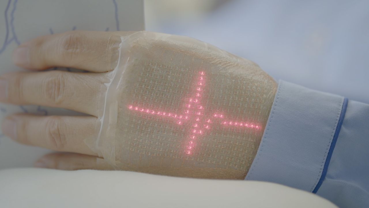 electronic skin (e-skin) developed by Takao Someya Group/University of Tokyo