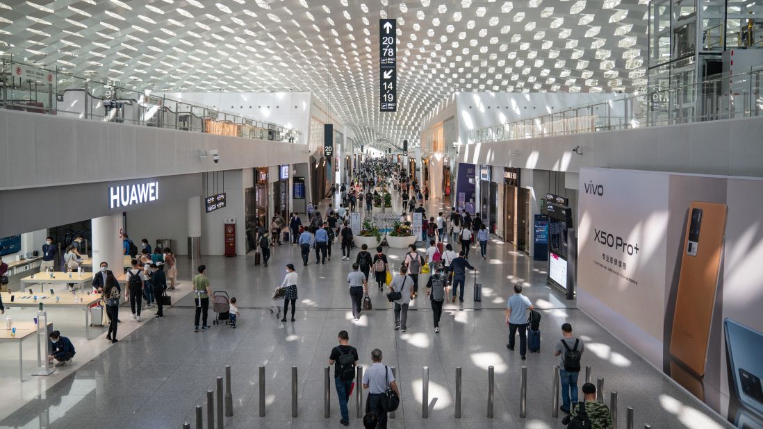 <strong>5. Shenzhen (SZX).</strong> Shenzhen Bao'an International Airport in Shenzhen, China, ranked fifth among the world's airports for passenger traffic in 2020.