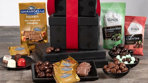 Mother's Day Sweets & Treats Basket