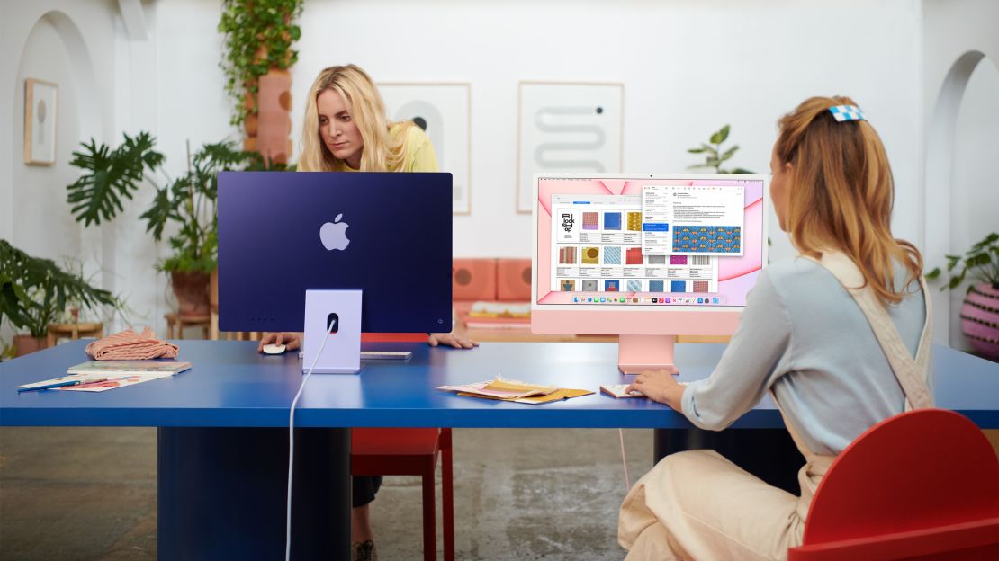 apple_new-imac-spring21_lifestyle02_04202021