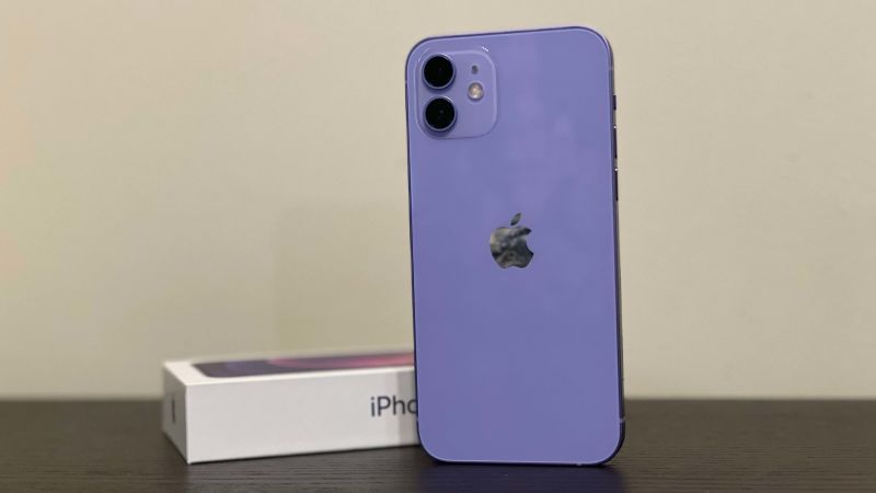 Purple iPhone 12 first look | CNN Underscored