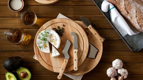 PersonalizedMemento Cheese Board with 4-Piece Knife and Cutlery Set