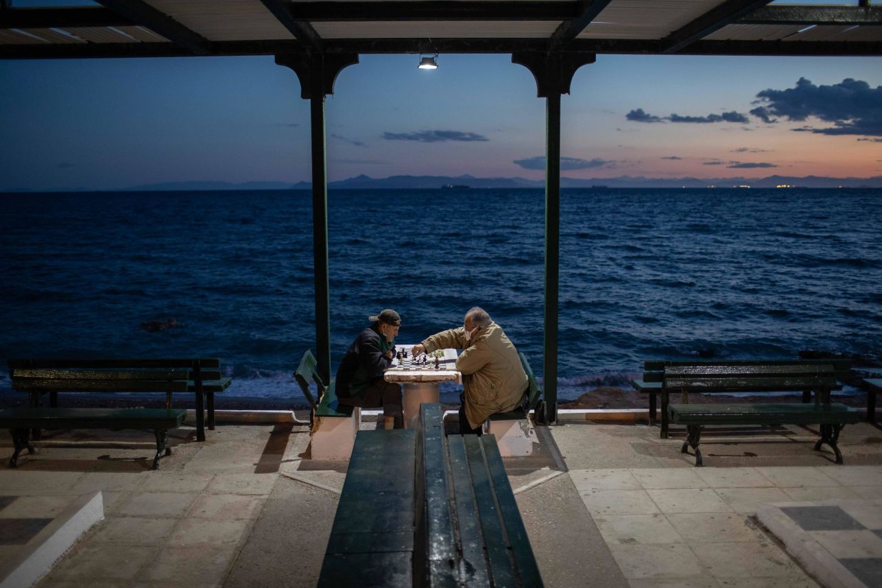 Two men play chess in Alimos, Greece, on Tuesday, April 20. <a href="https://www.cnn.com/2021/04/15/world/gallery/photos-this-week-april-8-april-15/index.html" target="_blank">See last week in 34 photos </a>