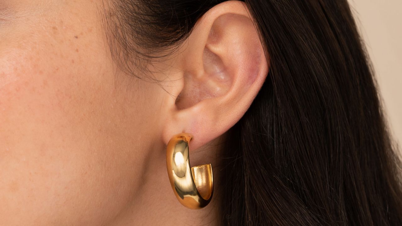 Mejuri Chunky Hoops