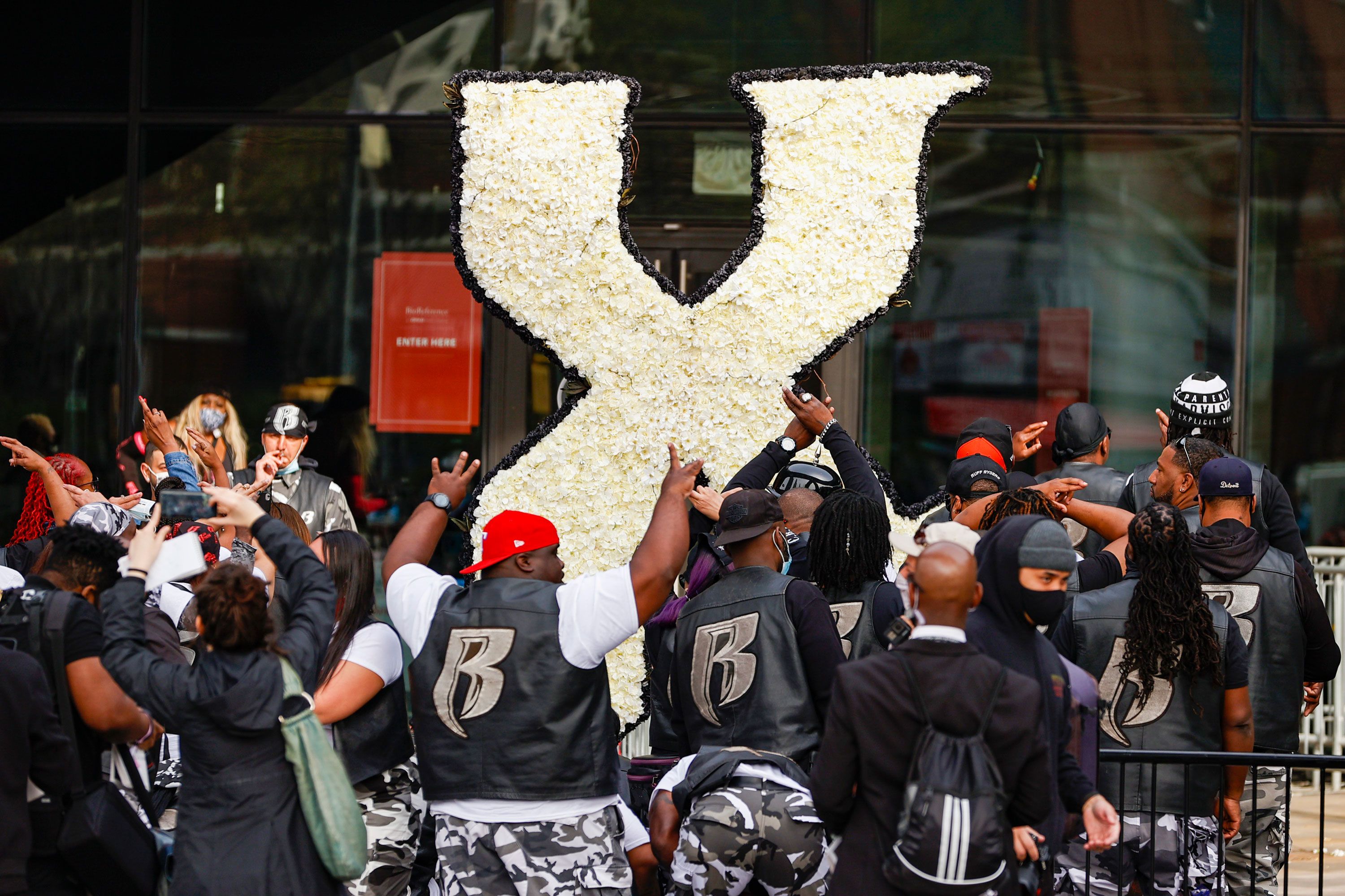 DMX remembered at emotional Brooklyn funeral service