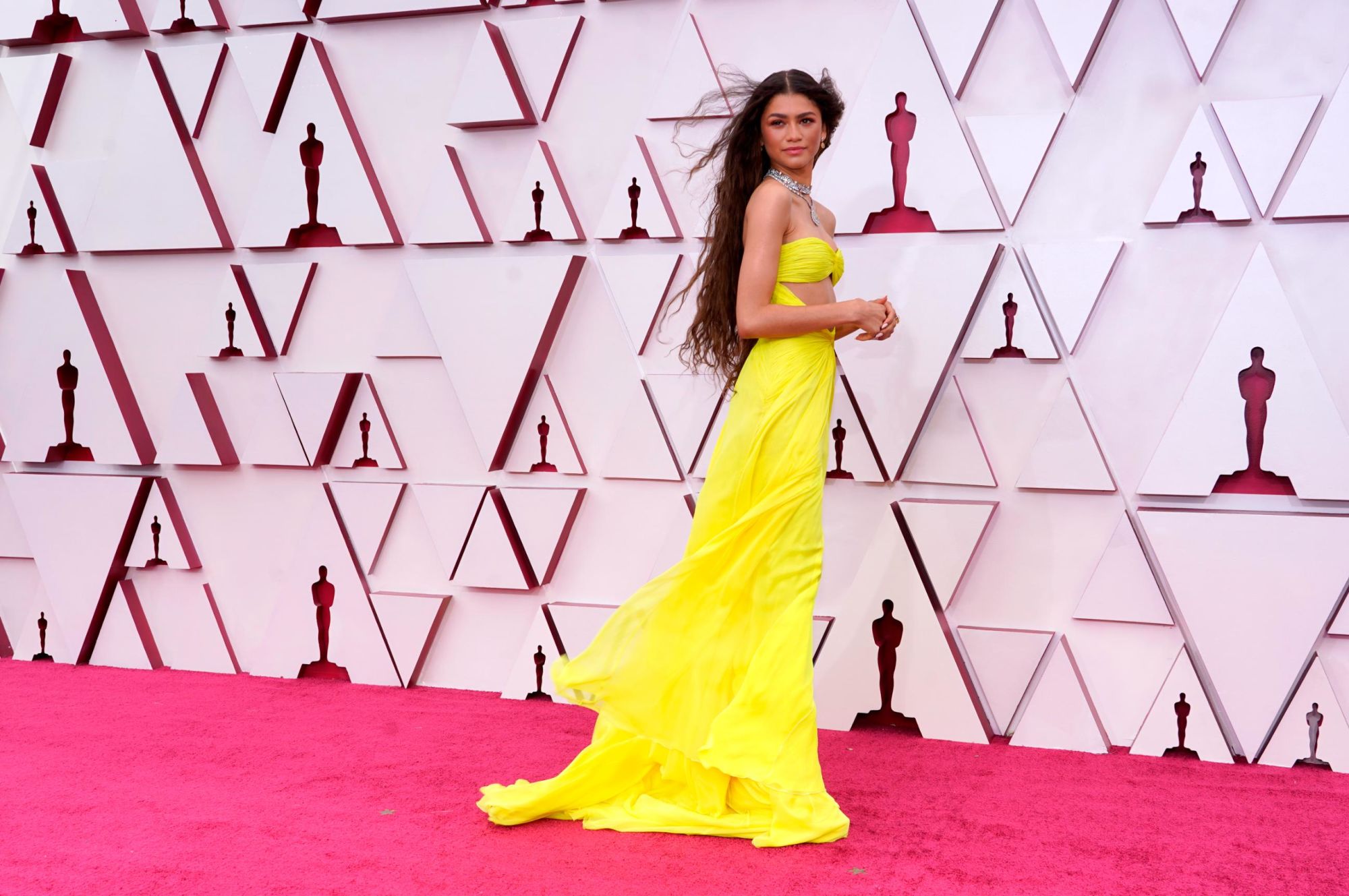 Zendaya stuns Oscars red carpet in Cherinspired Valentino gown CNN