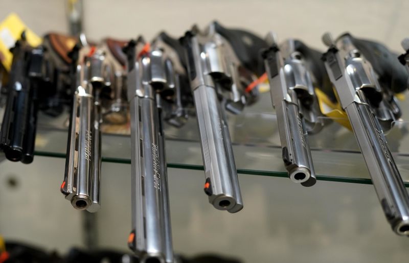 GUN CONTROL デモテープ セール正規店 - clinicaviterbo.com.br