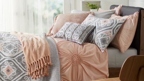 Nordstrom Bliss Plush Throw