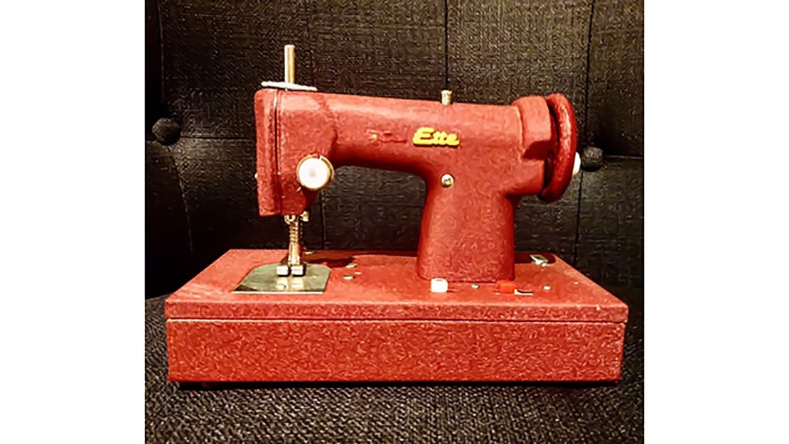 Linda Rowe Thomas received her first sewing machine (pictured) at the age of six. Her mother taught her how to sew.