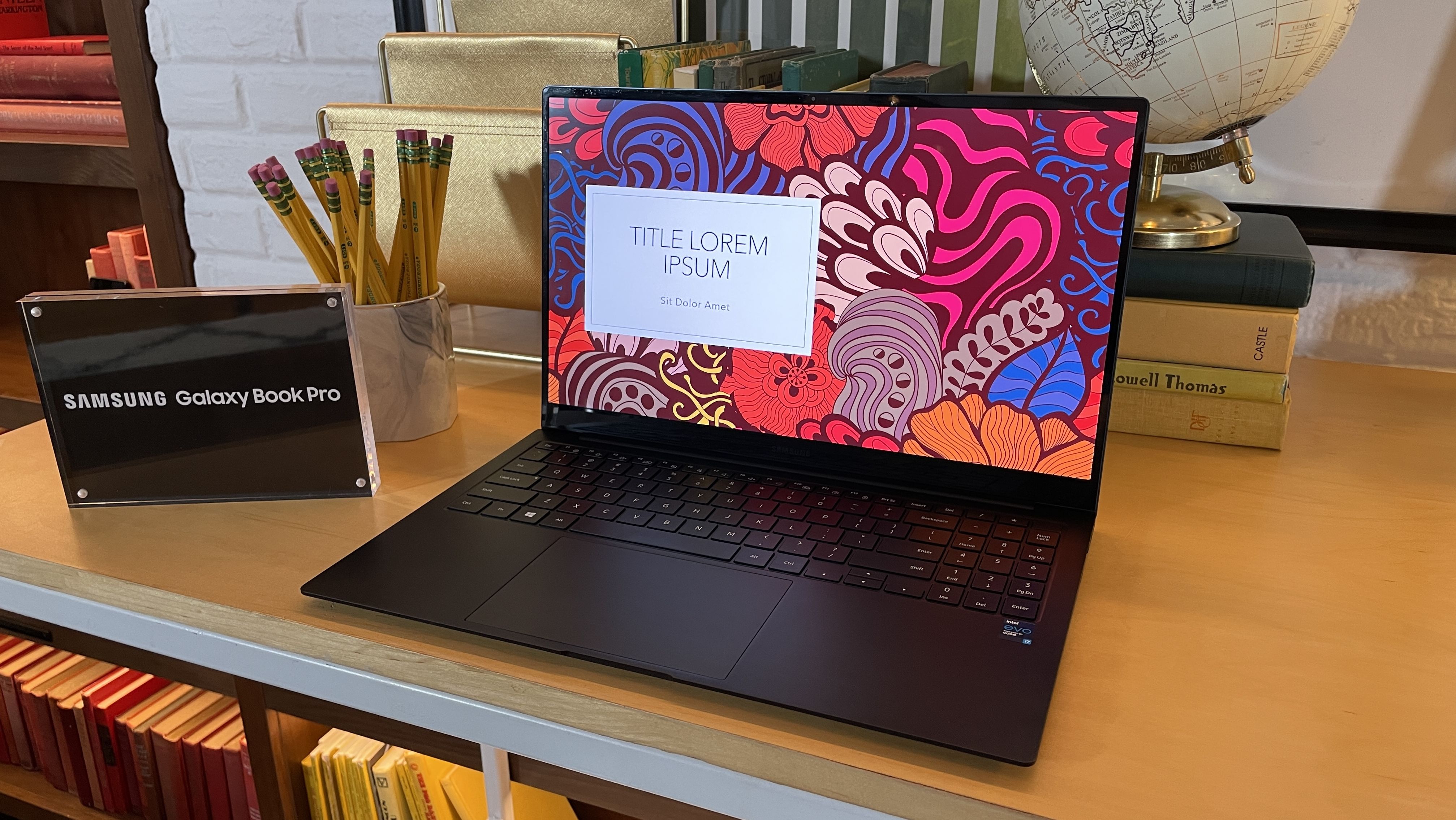 underscored galaxy book pro screen