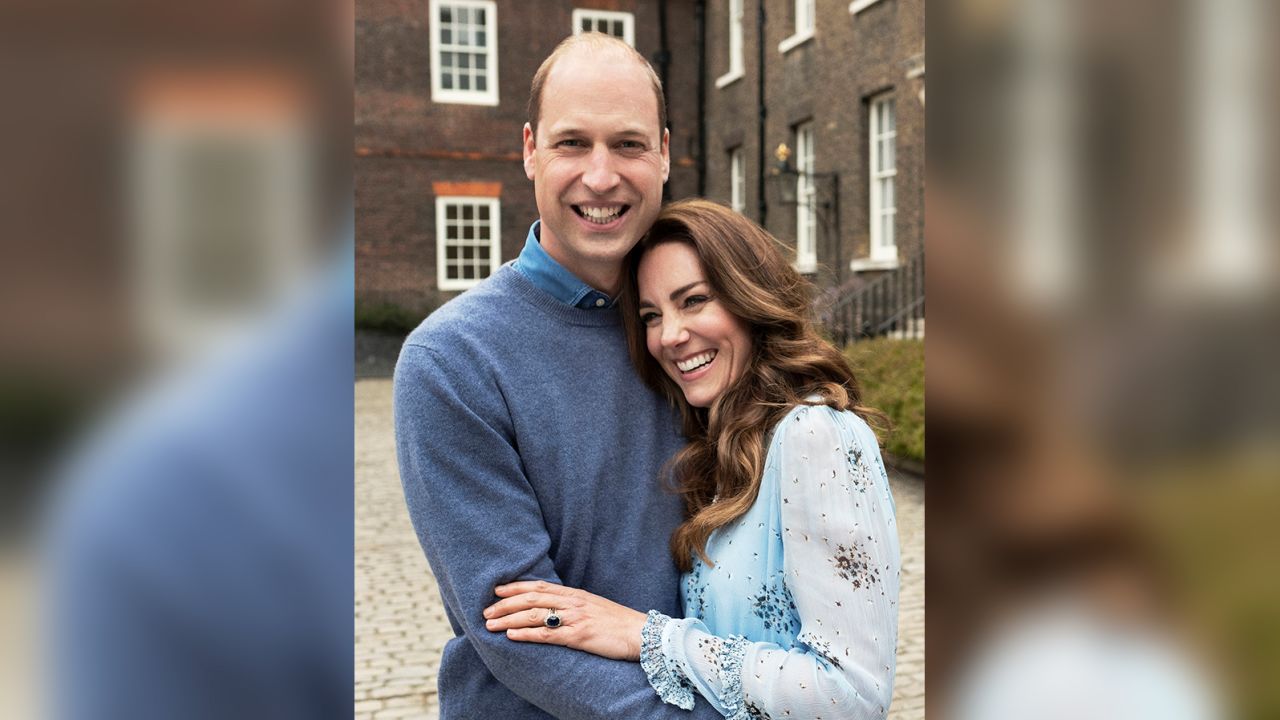 Prince William and Catherine, Duchess of Cambridge, have released two portraits to make their 10-year anniversary.