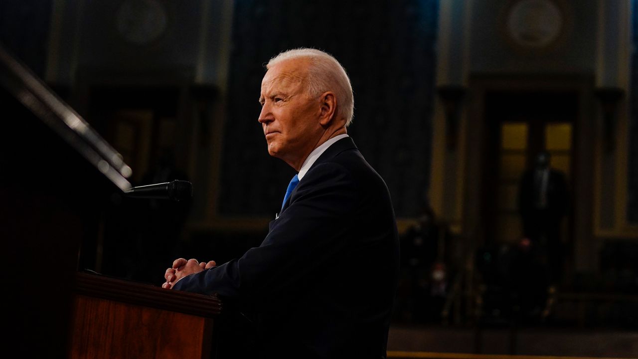 02 Joe Biden Congress 0428