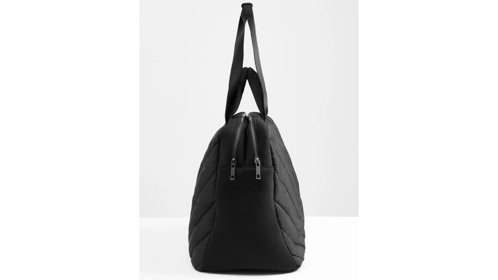 10 cute gym bags that are both stylish and functional | CNN Underscored