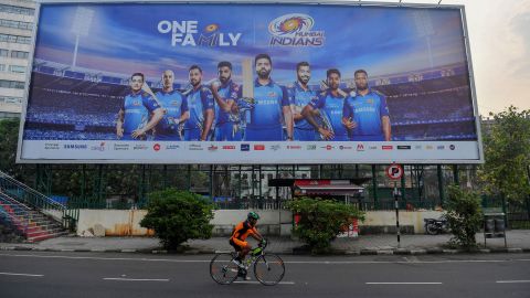 A hoarding displays players from the Mumbai Indians.