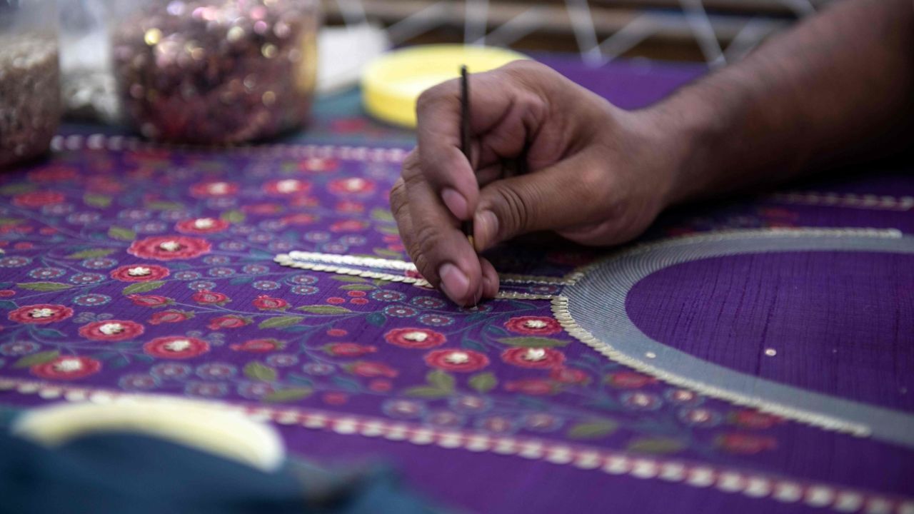 03 india embroidery 2020 FILE