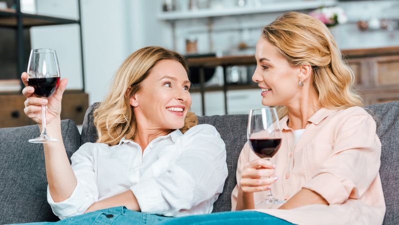 Wine gifts hot sale for mom