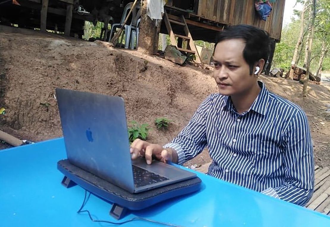 Ye Wint Thu continues to report the news from a safe location in Myanmar. 