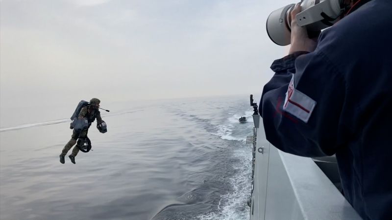 Watch these UK commandos fly over the sea with new jet pack