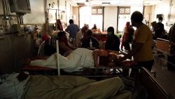 india hospital overwhelmed ward dnt lead vpx
