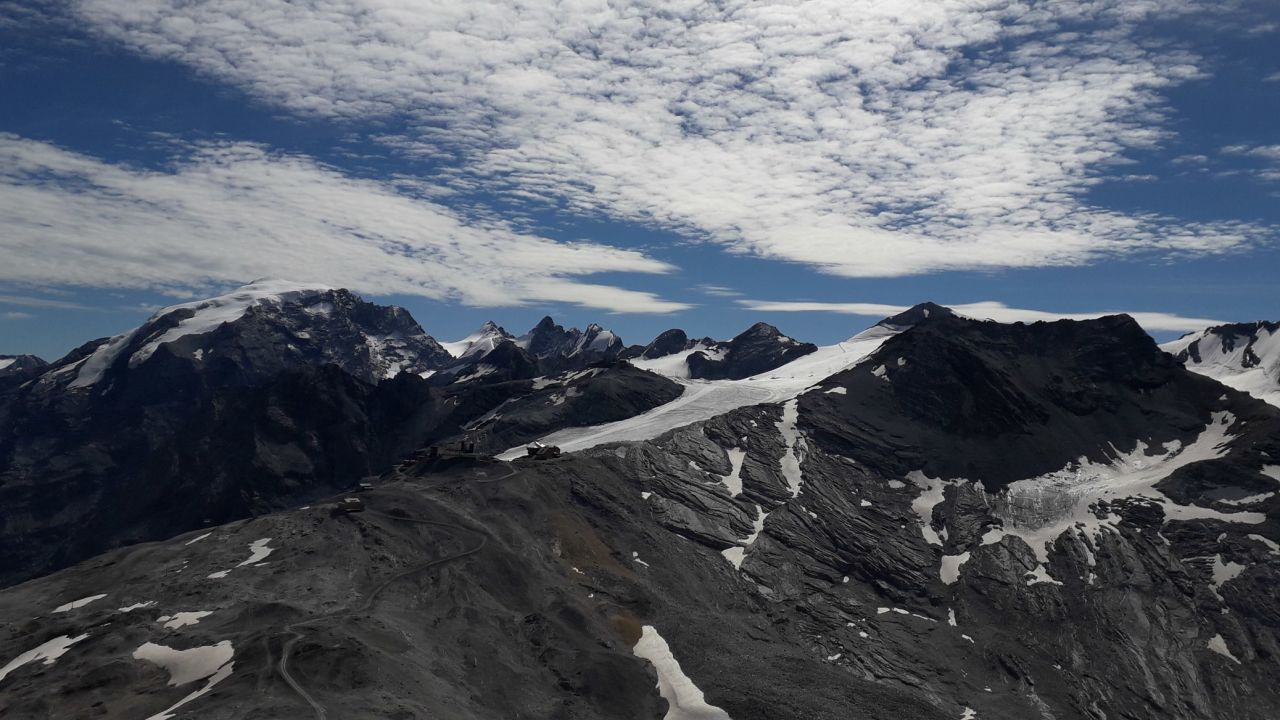 The view of the Stelvio glacier from Mount Scorluzzo.
