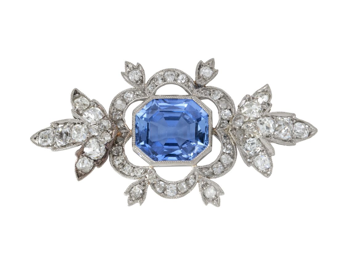 The nine-piece set, including this broach, was likely given to the grand duchess by her cousin.