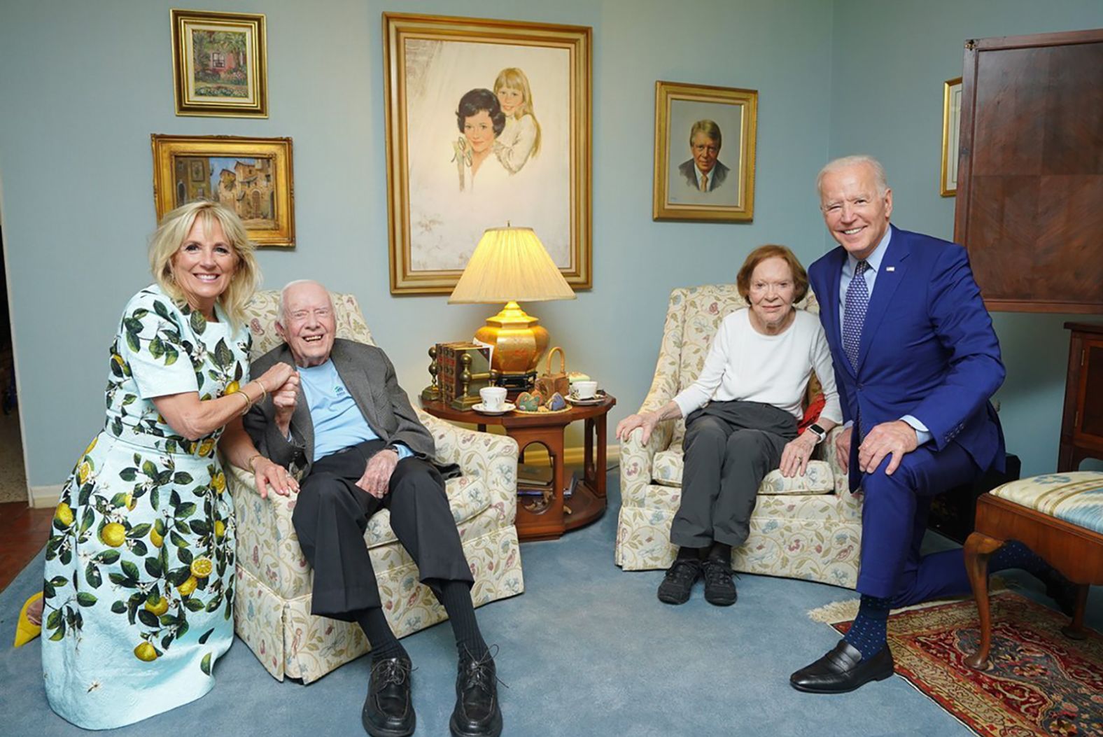 President Joe Biden and first lady Jill Biden <a href="https://www.cnn.com/2021/04/29/politics/bidens-carters-visit-georgia/index.html" target="_blank">met with the Carters</a> at the Carters' home in April 2021. The photo grabbed people's attention on social media because of what appeared to be a significant size difference between the two couples. While many experts theorized that it was the result of a wide-angle lens, Adam Schultz, the chief official White House photographer, declined to explain <a href="https://www.nytimes.com/2021/05/05/us/politics/biden-carters-photo.html" target="_blank" target="_blank">when reached by The New York Times.</a>