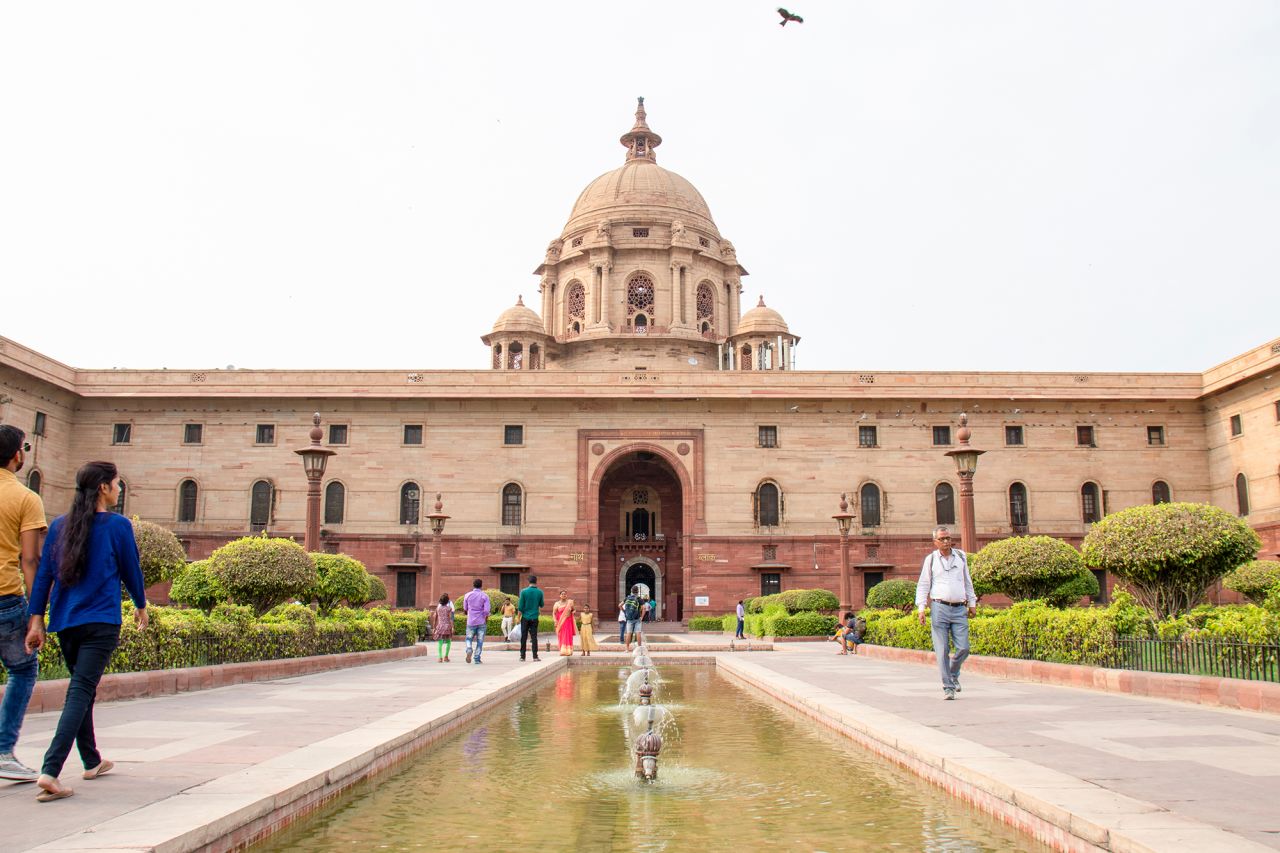 Known as Viceroy House by the British, Rashtrapati Bhavan now serves as the presidential residence.