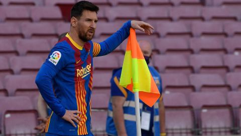 Barcelona star Lionel Messi earned $130M in 2021.