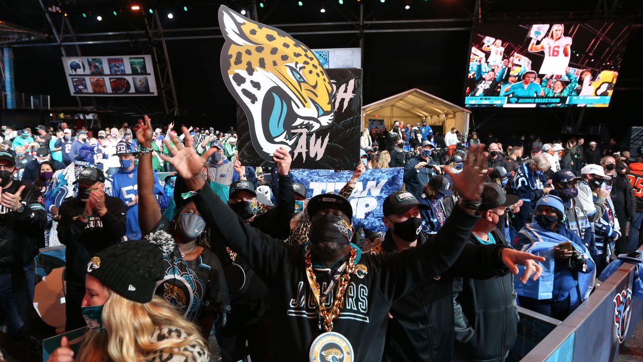 NFL Draft: Jags select QB Trevor Lawrence No. 1