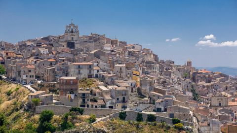 Mussomeli is one of Sicily's most popular towns for €1 homes.