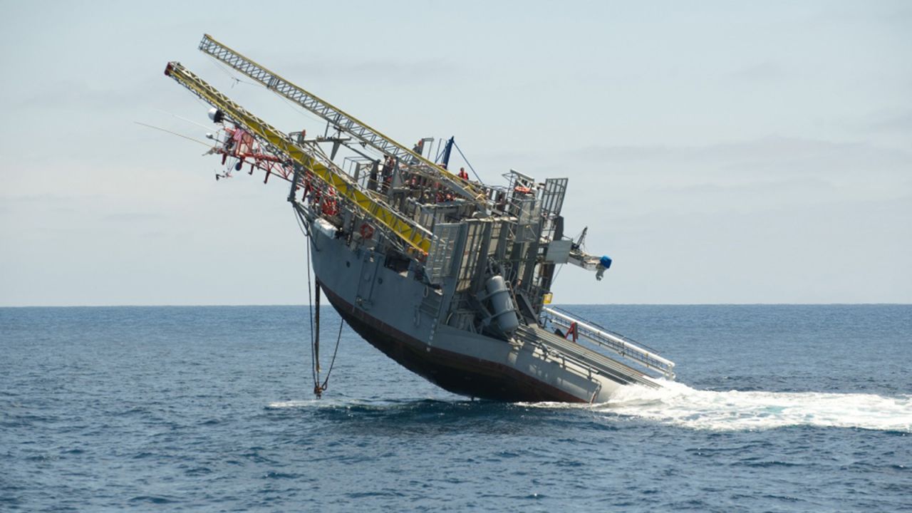 Operated by the Marine Physical Laboratory at Scripps Institution of Oceanography at University of California, FLIP has been carrying out scientific research since the 1960s. 