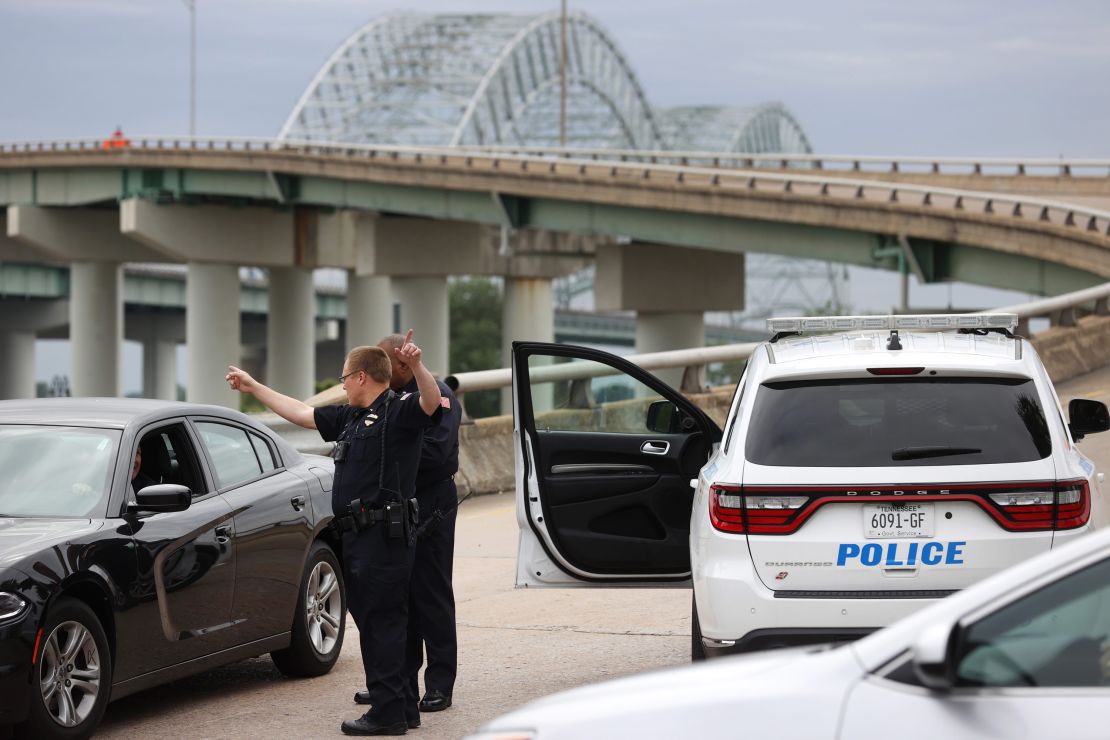 Memphis Police block the entrance to the Hernando de Soto bridge after a "structural crack' was found, closing all I-40 lanes over Mississippi River on Tuesday, May 11, 2021.