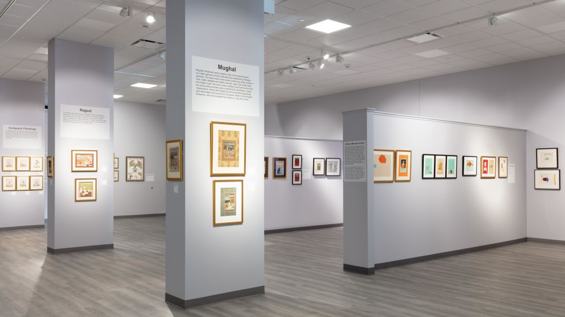 <strong>South Asia Institute:</strong> Located in Chicago, the South Asia Institute fosters South Asian Art and culture in the United States through exhibitions and events.