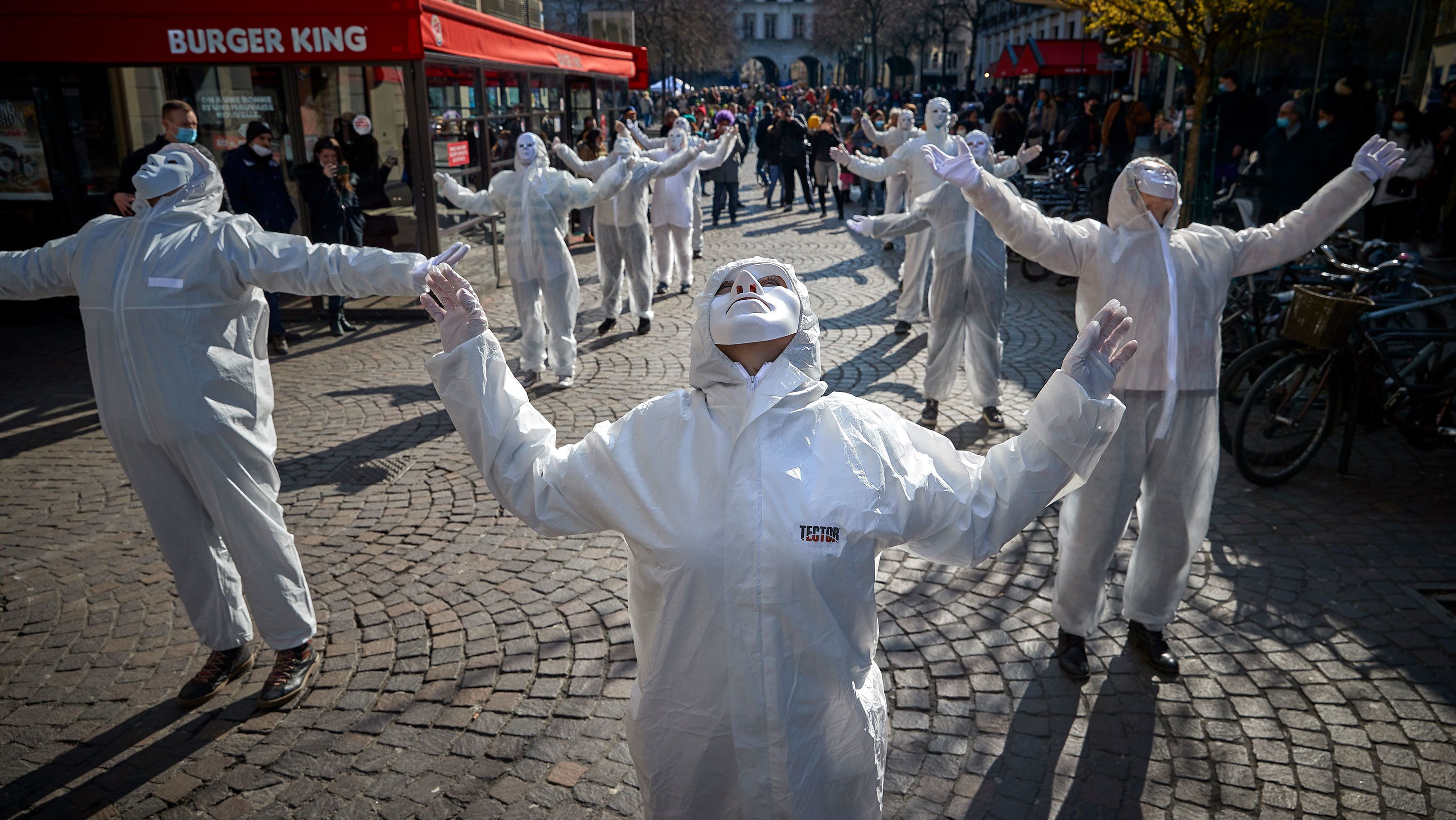 Anti-lockdown and anti-vaccination protesters demonstrate in Paris on the first day of a new four-week lockdown on March 20, 2021.