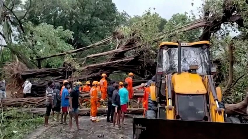video thumbnail india storm