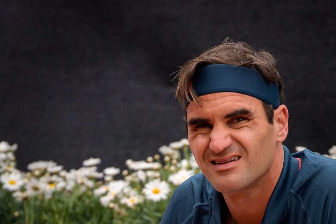 Roger Federer reacts during his defeat against Pablo Andujar.