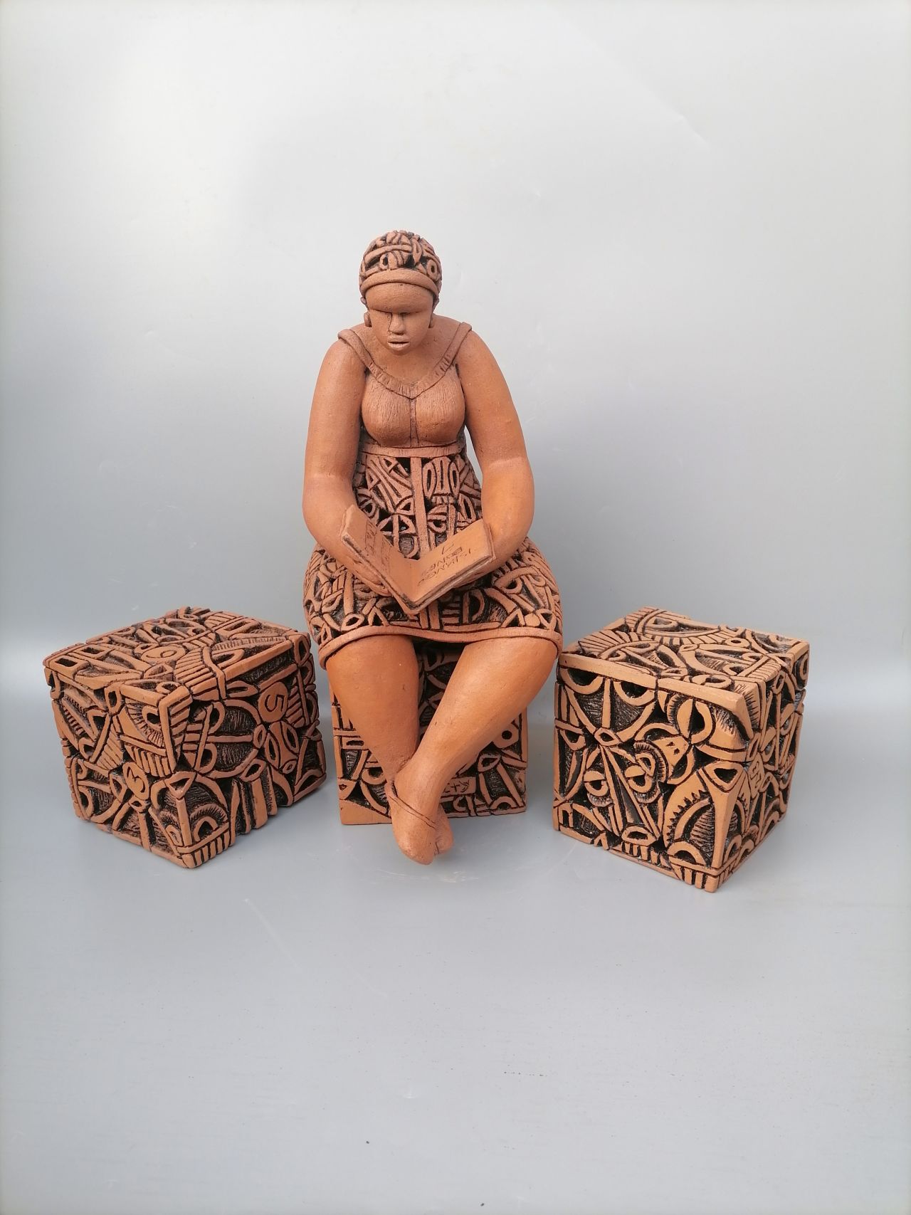 "The Mathematician" (2021) by Djakou Kassi Nathalie, a ceramicist from Cameroon.