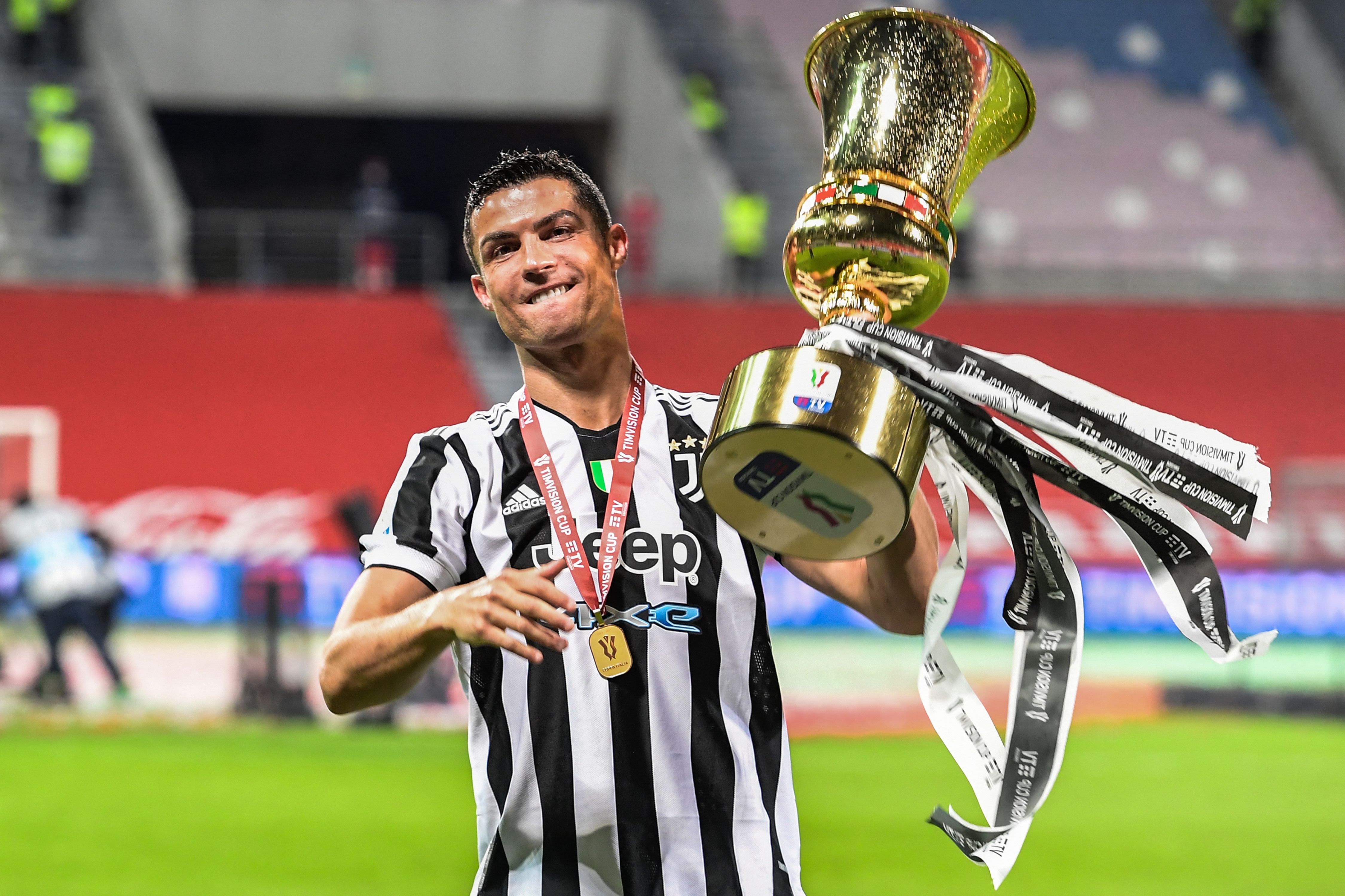 Cristiano makes history after Juve's victory in Coppa