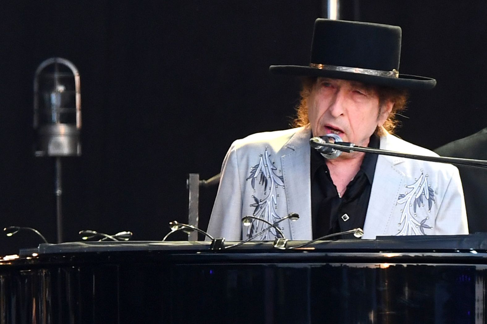 Dylan performs with Neil Young at London's Hyde Park in 2019.