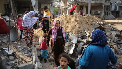 Palestinians return to their destroyed homes in Beit Hanoun, Gaza on May 21, after a ceasefire deal was reached between Israel and Hamas.