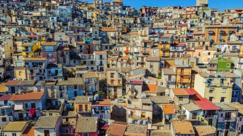 Cammarata in Sicily is giving away houses for free -- if you'll live there.
