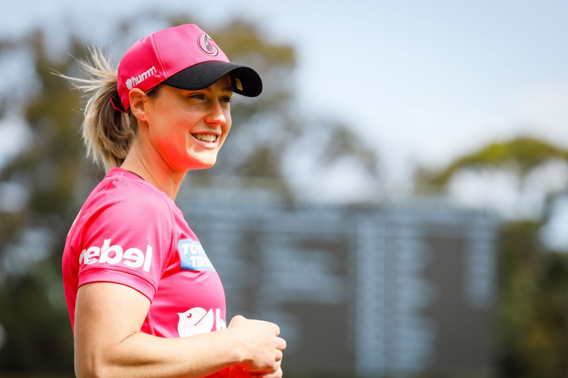 Perry plays in the Women's Big Bash League match between the Sydney Sixers and the Hobart Hurricanes at North Sydney Oval on November 7 last year. 